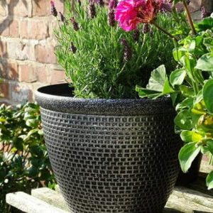 2 x Large Plastic Round Cromarty Plant Pot Flower Pot Planter Garden Decoration Antique Silver 30cm